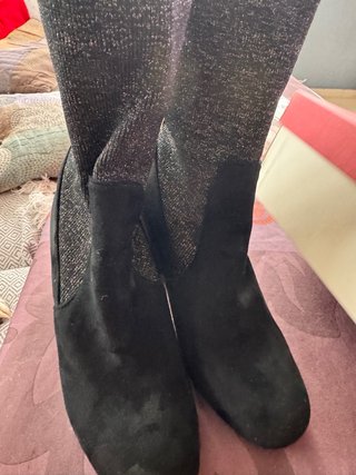 Botines terciopelo negros elegantes