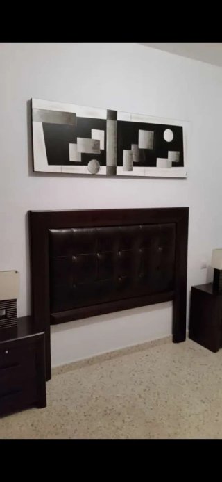 Cabecero y Mesitas de Noche