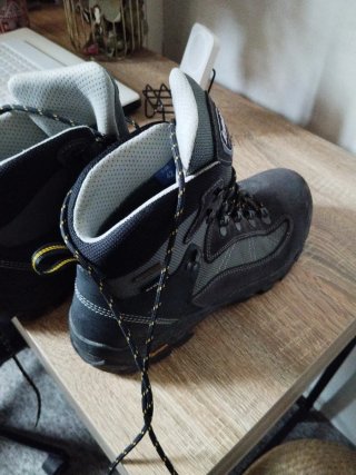 Botas de montaña Bestard