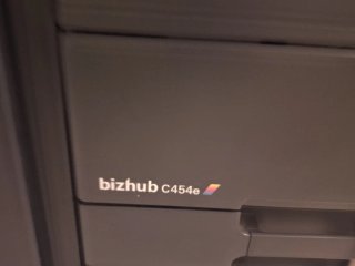 Konica Minolta bizhub C454 Multifunción