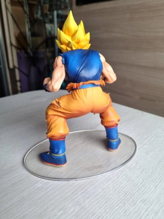 Goku Super Saiyan - Dramatic Showcase Vol 1