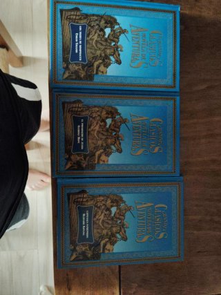 Colección de libros Grandes Clásicos