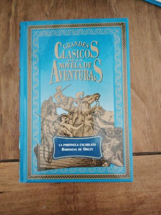 Colección de libros Grandes Clásicos