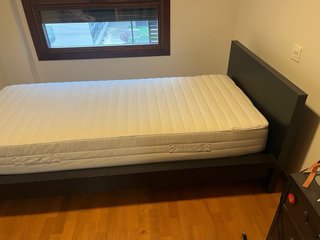 Cama 90 cm, estructura y colchón