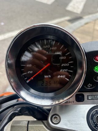 Suzuki Bandit 600 Negra