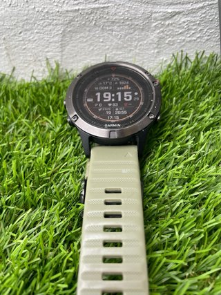 Garmin Fenix 5 GPS Watch