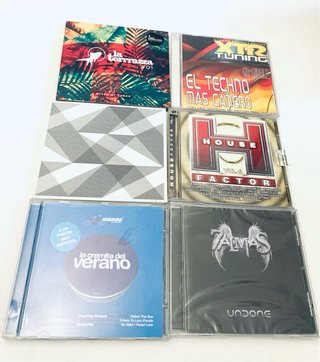Lote casette, cd y videojuego