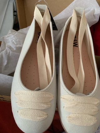 Zapatos planos Dune London blancos