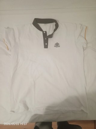 Camiseta Regina Carmeli Blanca
