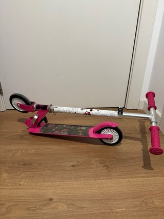 Patinete rosa 2 ruedas plegable