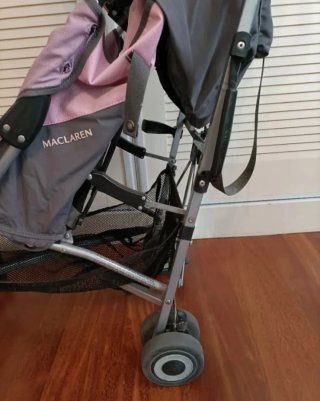 Silla de paseo McLaren rosa y gris