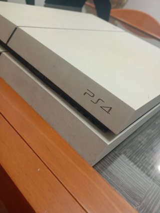 Consola PS4 + Mando Original