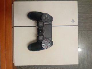 Consola PS4 + Mando Original