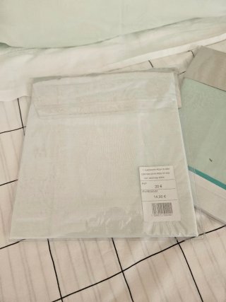 2 Fundas de Cojín Verdes y Blancas