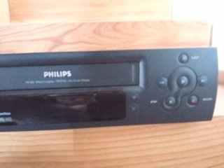 Philips HiFi Nicam VHS Reproductor VR 665