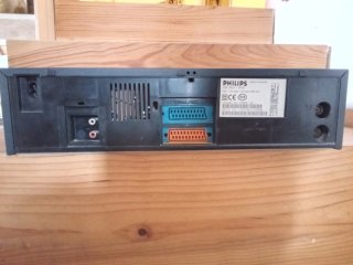 Philips HiFi Nicam VHS Reproductor VR 665