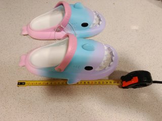 Chanclas tiburón nuevas