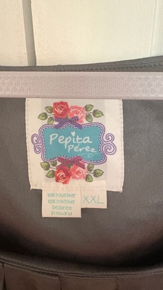 Blusa satén gris Pepita Pérez