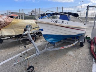 Embarcación recreo/pesca con carro