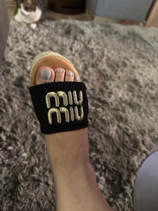 Alpargatas Miu Miu Negras Bordado