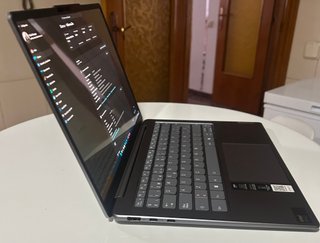 Lenovo Yoga Slim 7 14 OLED Ultra 7 32GB RAM 1TB SS