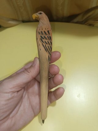 Penna souvenir Vipiteno legno aquila