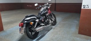 Moto Kymco Darkside II Cruiser Negra