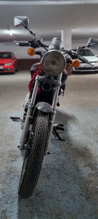 Moto Kymco Darkside II Cruiser Negra