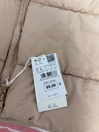 Abrigo beige nuevo con etiquetas