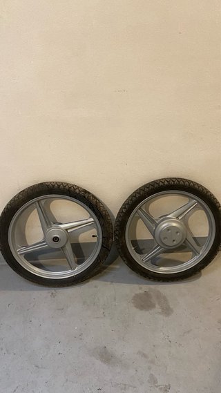 Llantas Vespino F18