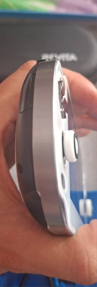 PS Vita 1100 OLED Blanca