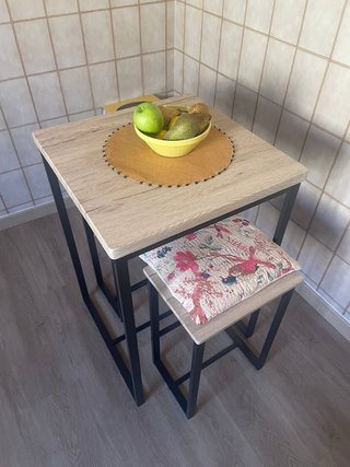 Mesa alta cocina 2 personas madera y metal