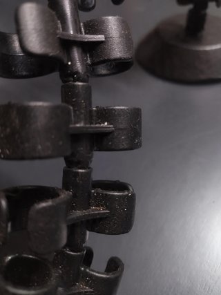 Passacavi Vertebra Nero