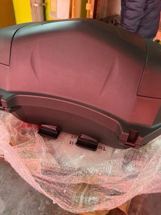 Baúl Yamaha TMAX Negro/Rojo top case
