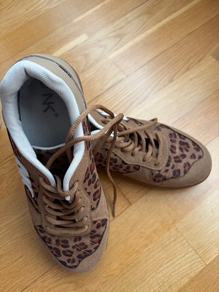 Deportivas NK Marrones y Leopardo