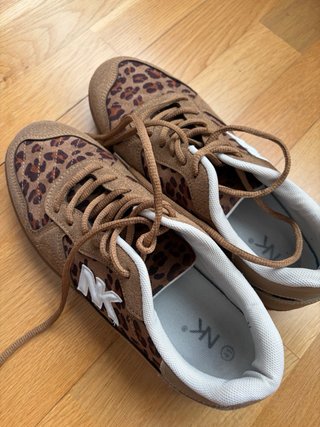 Deportivas NK Marrones y Leopardo