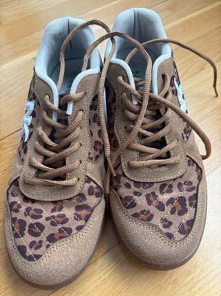Deportivas NK Marrones y Leopardo