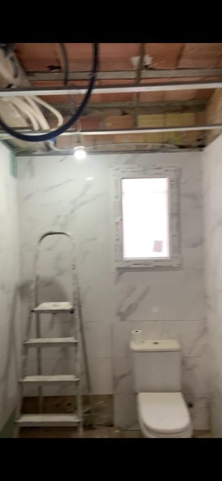 Servicios de albañilería, alicatado pintura, pladu