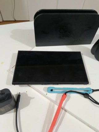 Nintendo Switch 2 Dock y Accesorios