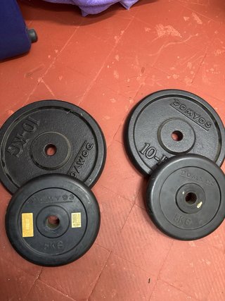 Banco de musculación completo