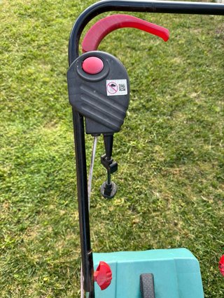 Cortacésped Eléctrico Bosch ARM 32
