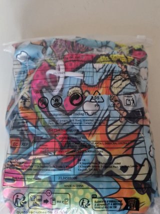 Pantaloni fantasia stile fumetto