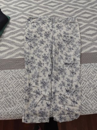 Blusas talla L y pantalones talla L y XL