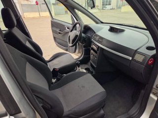 Opel Meriva 2004