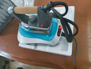 Plancha de vapor Beper 2300W