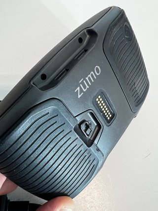 Garmin Zumo 595LM GPS Moto + Soporte