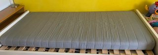 Cama Individual Ikea Malm con 3 cajones + colchon