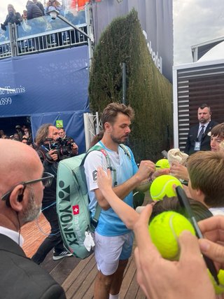 Clases de tenis todos los niveles y edades.