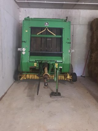 Rotoempacadora John Deere 580