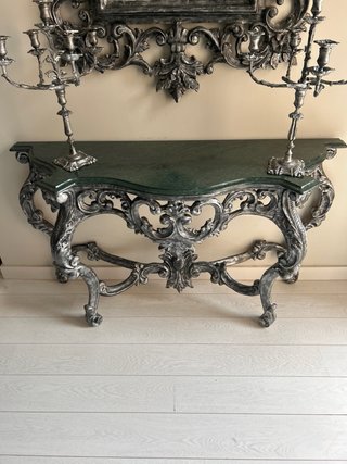 Consola Cornucopia y Candelabros Negociar precio